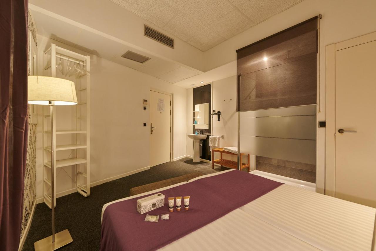 Hostal Mayerling Centro Barcelona Exteriör bild