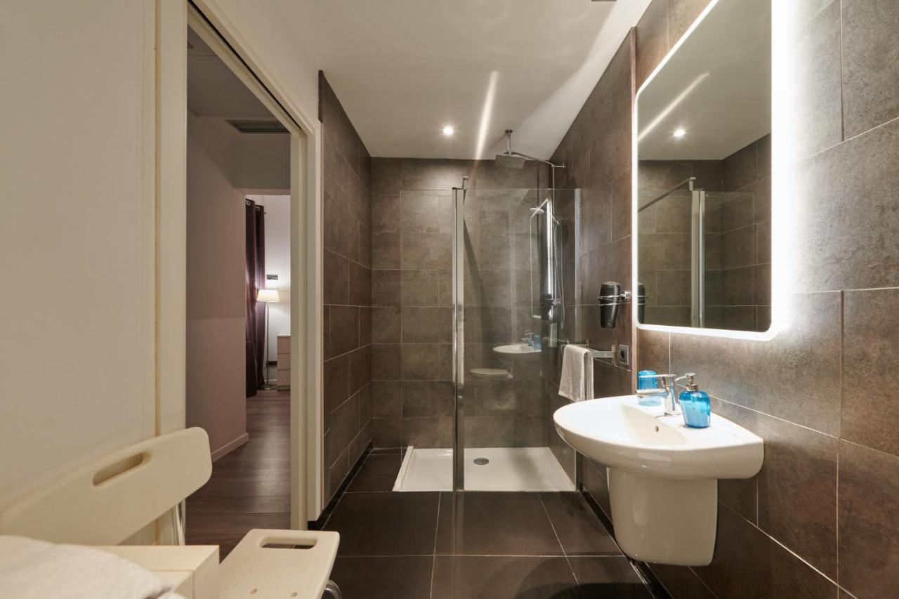 Hostal Mayerling Centro Barcelona Exteriör bild
